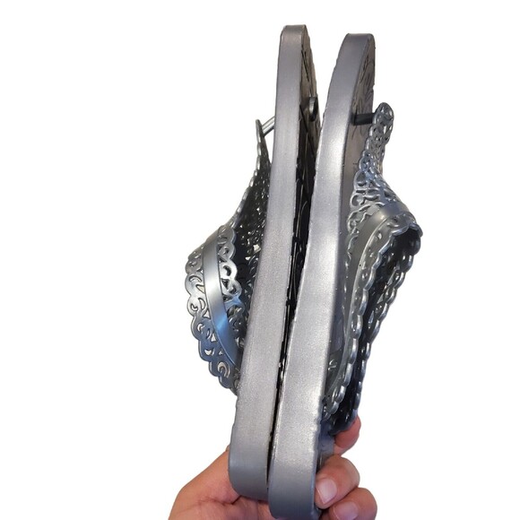 BRIGHTON BLACK SCROLL RUBBER SANDALS SZ 8 - Picture 5 of 6